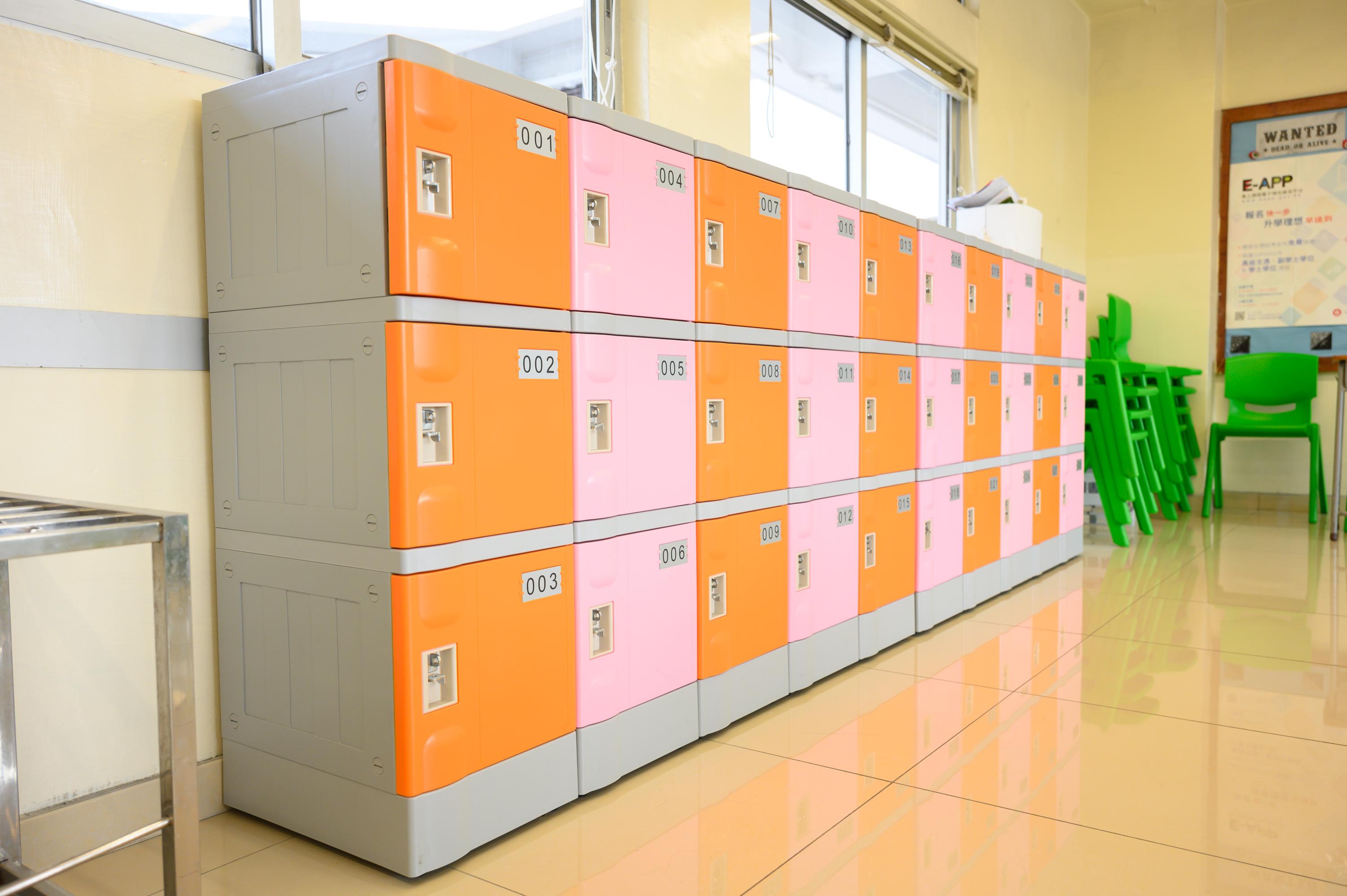 學生儲物櫃相片