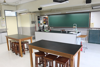 Physics Laboratory