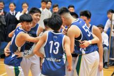 屯門區中學校際籃球比賽男子甲組決賽相片